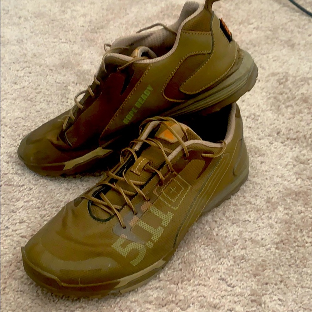 5.11 Recon Trainer tactical shoes